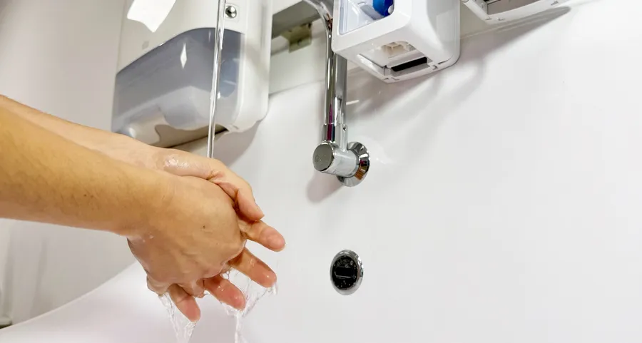 lavage chirurgical des mains à l'hopital